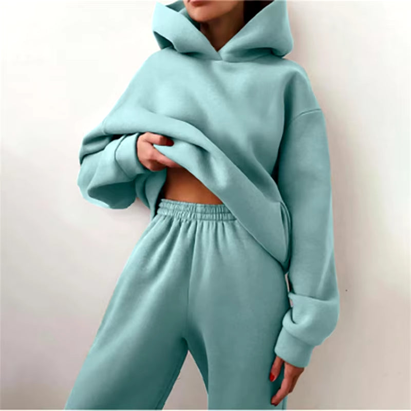 Women's Autumn Fashion Oversized Tracksuit Set with Warm Hoodie and Long Pants